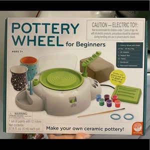 BRAND NEW NEVER OPENED Pottery Wheel & Clay